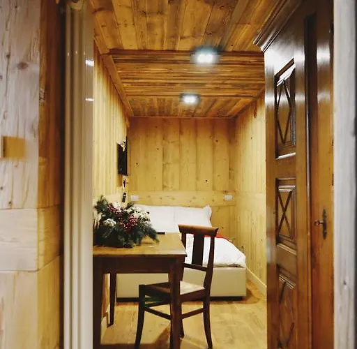 Апартаменти Maison Carrel Elegant 12